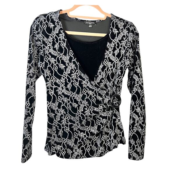 NOTATIONS Layered Velvet Wrap Style Embellished Top Buckle Detail Small Petite - Picture 1 of 7